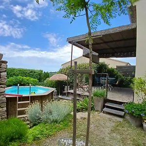 https://les-cerisiers-de-stella.fr-provencehotel.com